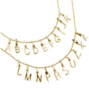 Dije en oro amarillo de 18K letra inicial