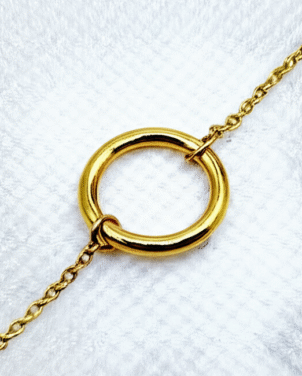 Absoluta belleza: El círculo del karma en tu joyería